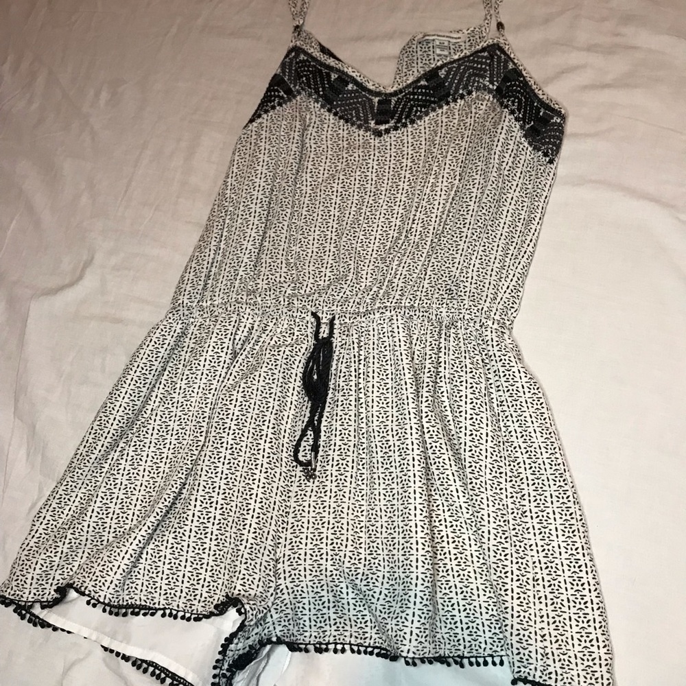 American Eagle patterned Romper